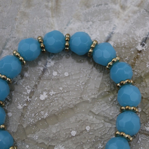 Blue Faceted Beaded Bracelet - Picture 4 of 4